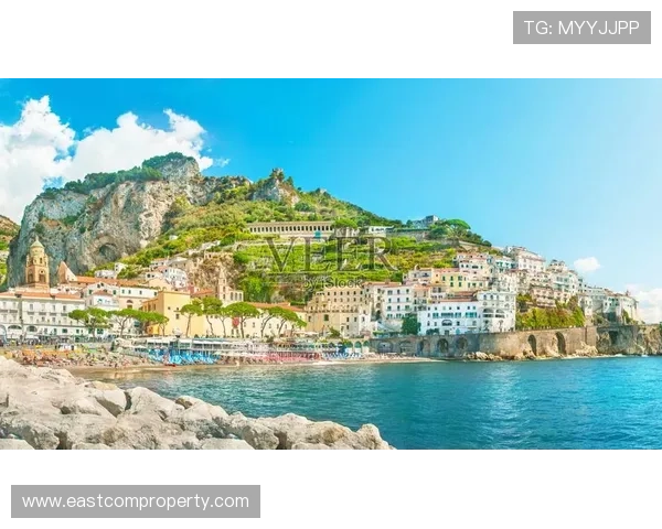 卢顿俱乐部百年沉浮之路与英格兰足球小城梦想复兴记全景观察